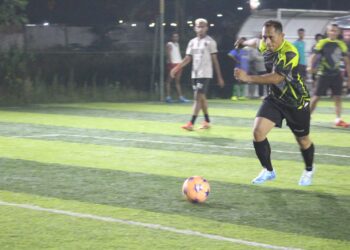 Jaga Kebugaran dan Pererat Keakraban, Dandim 0714/Salatiga Mini Soccer Bersama Mahasiswa UKSW