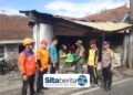 Babinsa Kutowinangun Kidul Bersama Bhabinkamtibmas dan BPBD Bantu Pembersihan Puing Pascakebakaran Warung Soto